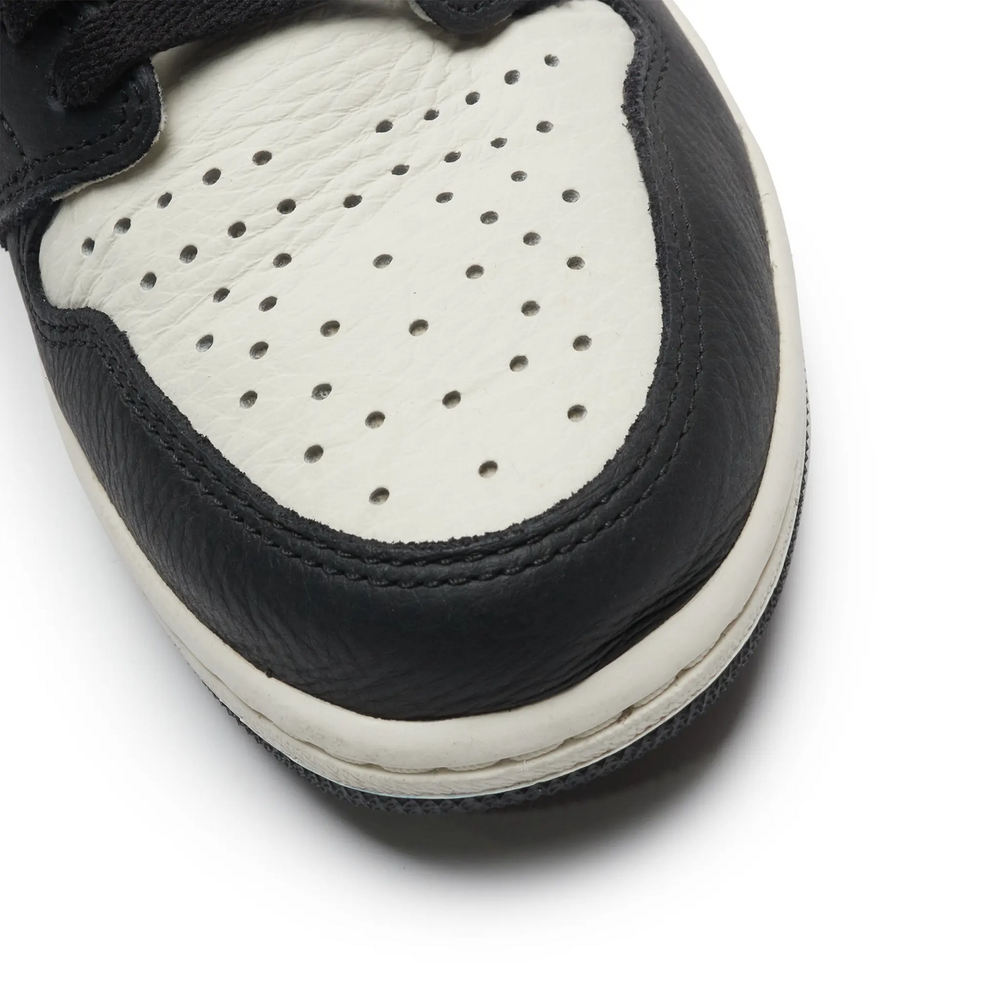 Preloved - Air Jordan 1 Retro High OG 'A Star Is Born'