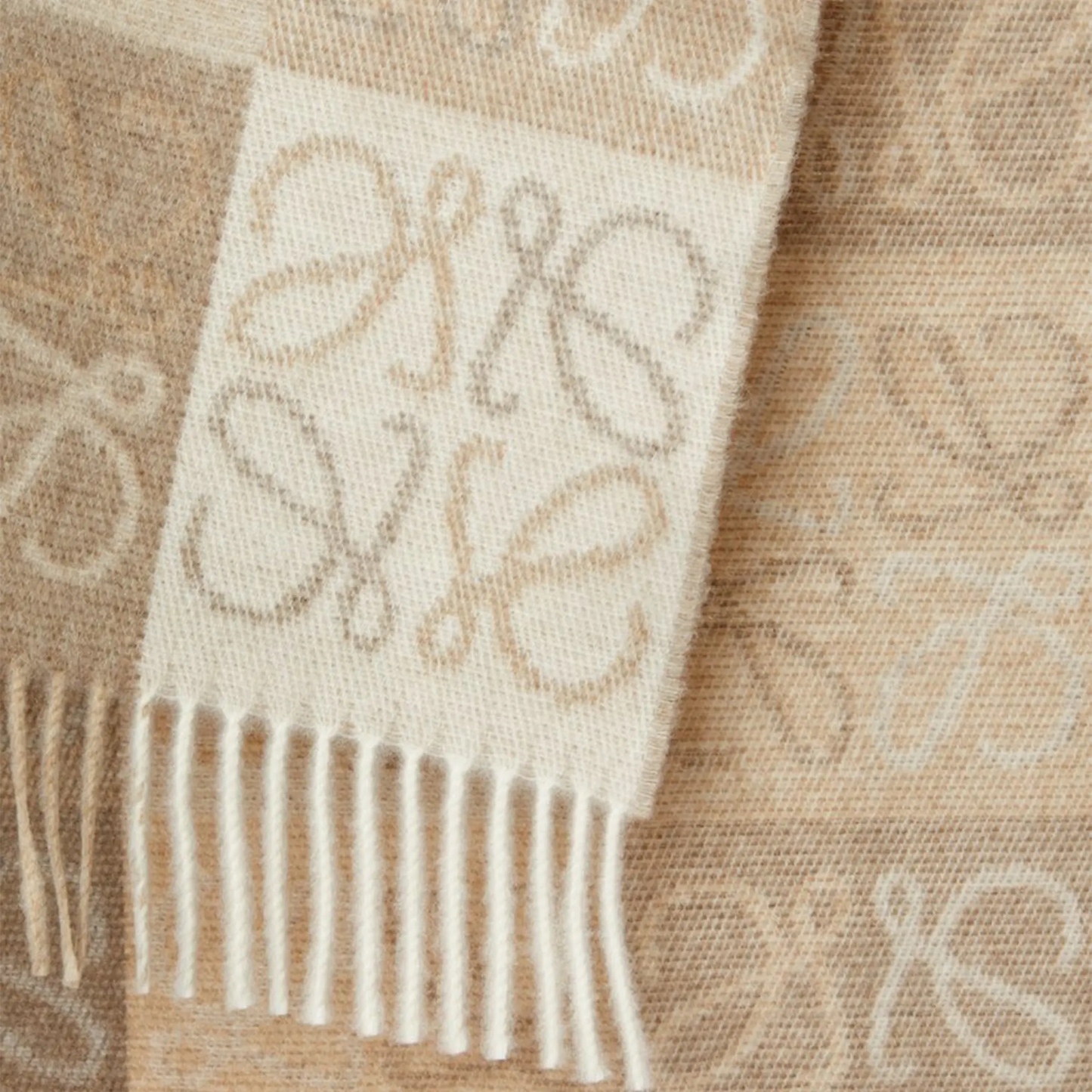 Loewe Wool and Cashmere White Beige Scarf