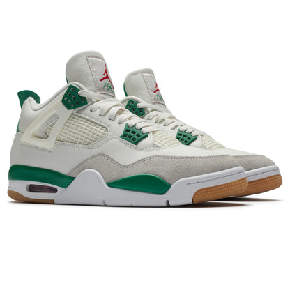 Preloved - Air Jordan 4 Retro SB Pine Green