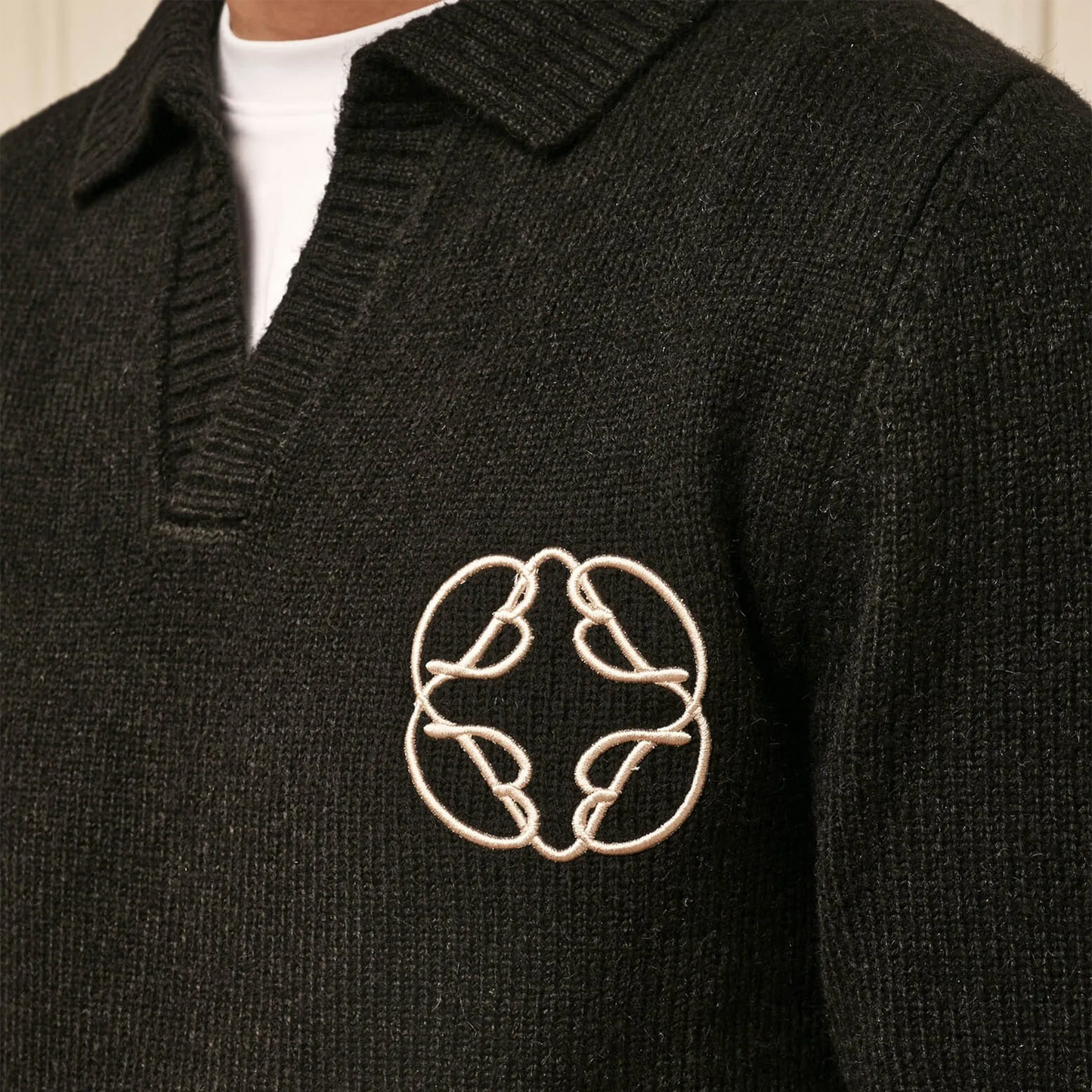 Belier Mohair Knit Open Collar Black Sweatshirt