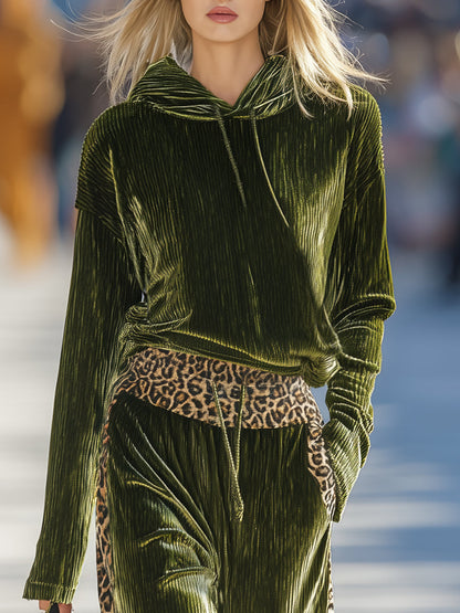 Sporty Casual Leopard Print Trim Green Corduroy Set