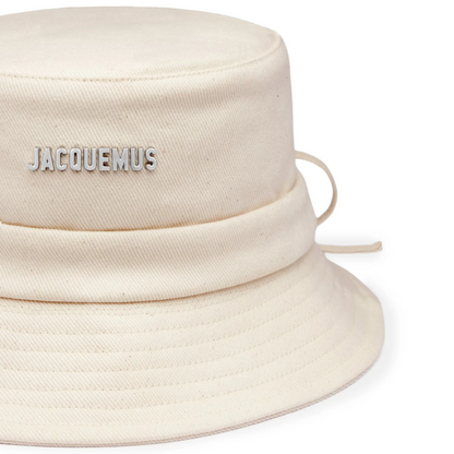 Jacquemus Le Bob Gadjo Off White Bucket Hat