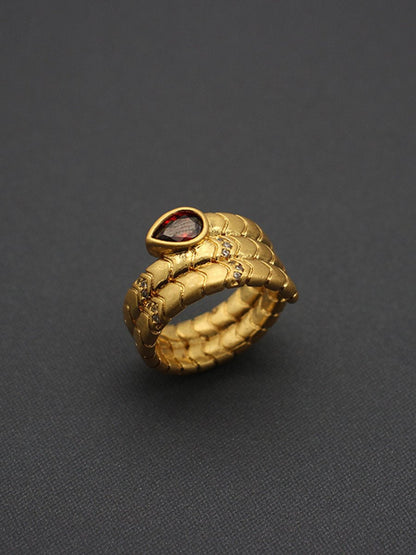 Vintage Light Luxury Water Drop Zircon Snake Ring