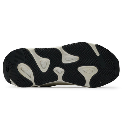 Preloved - Adidas Yeezy Boost 700 V2 Static