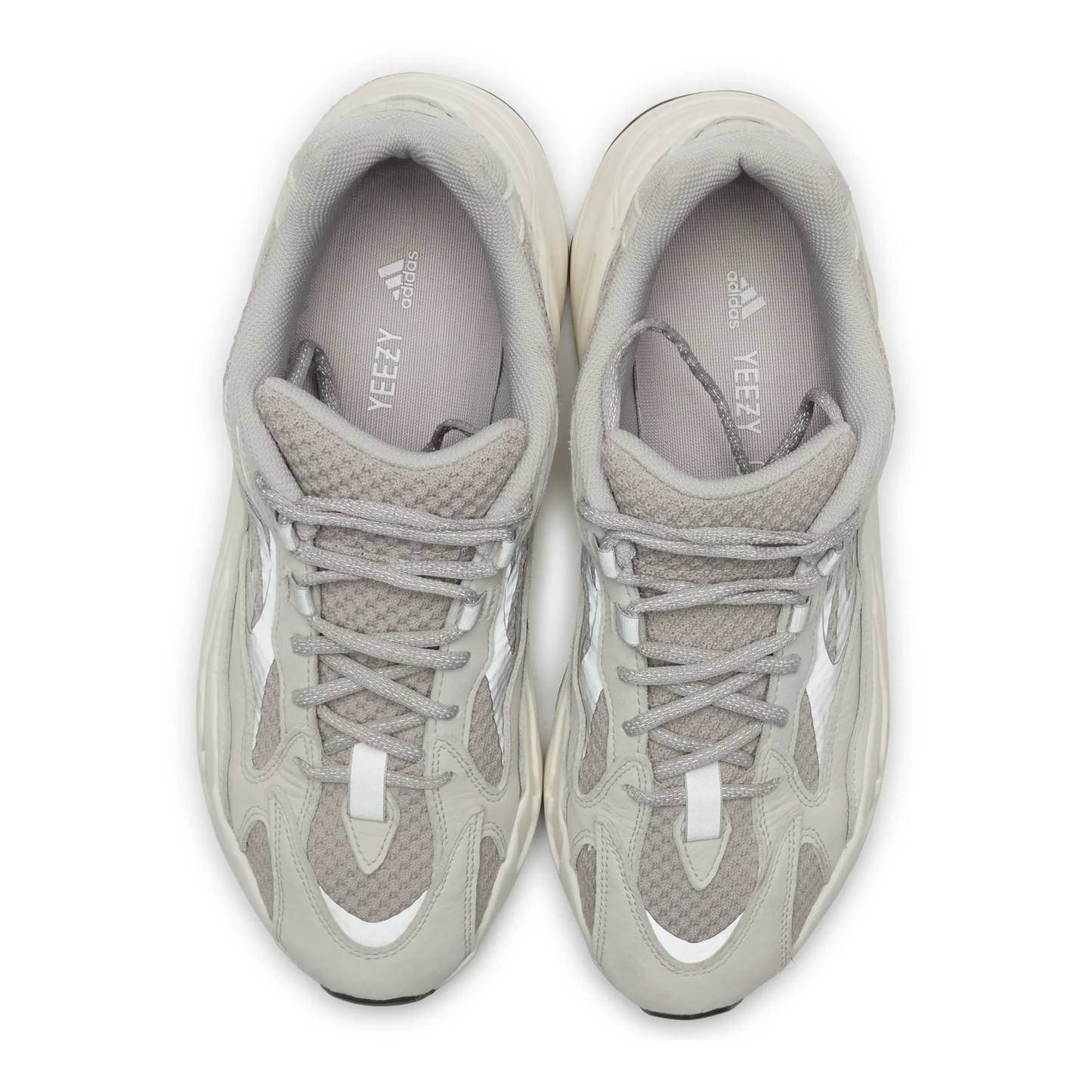 Preloved - Adidas Yeezy Boost 700 V2 Static