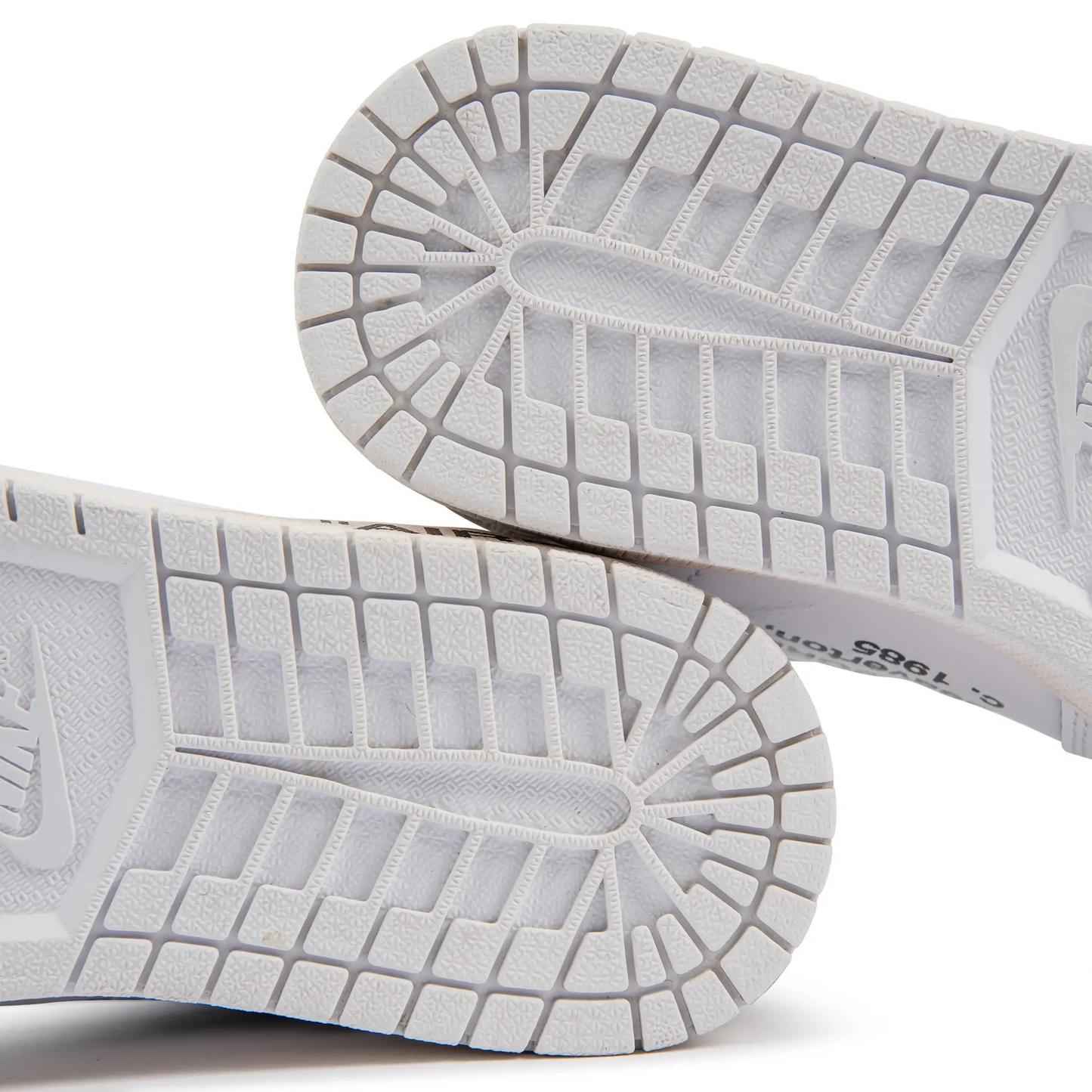 Preloved - Off-White x Air Jordan 1 Retro High OG White