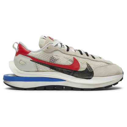 Preloved - Nike x Sacai Vaporwaffle Sail Sport Fuchsia Sneaker