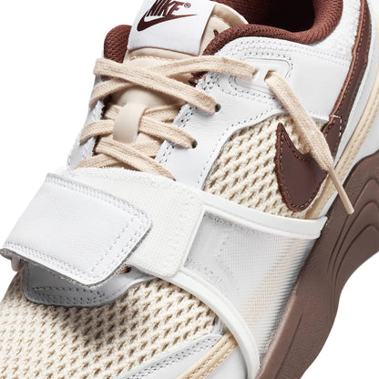 Travis Scott x Nike Zoom Field Jaxx Light Chocolate