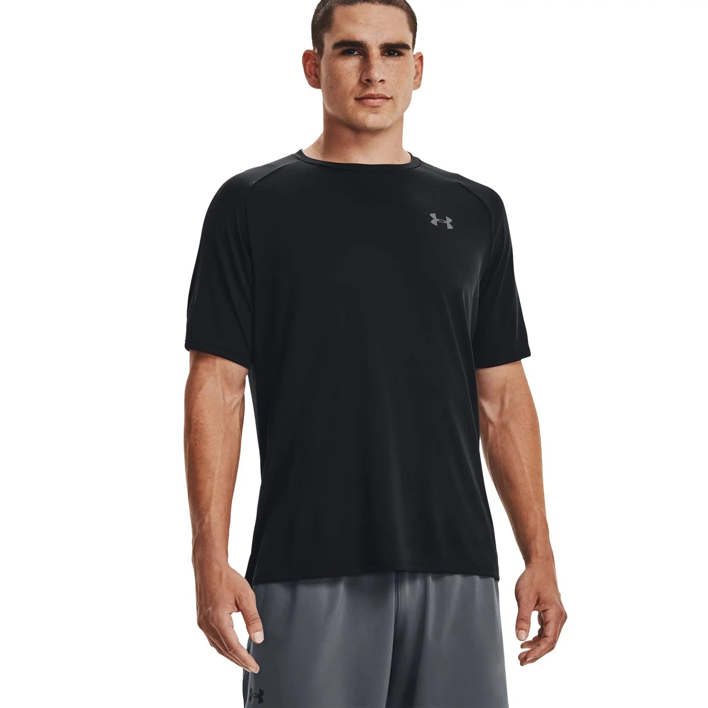 Under Armour UA Black T Shirt & Shorts